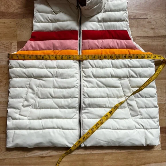 ✂️Sundance Dandelion Three Stripe Hooded Insulated Puffer Vest - Picture 10 of 11